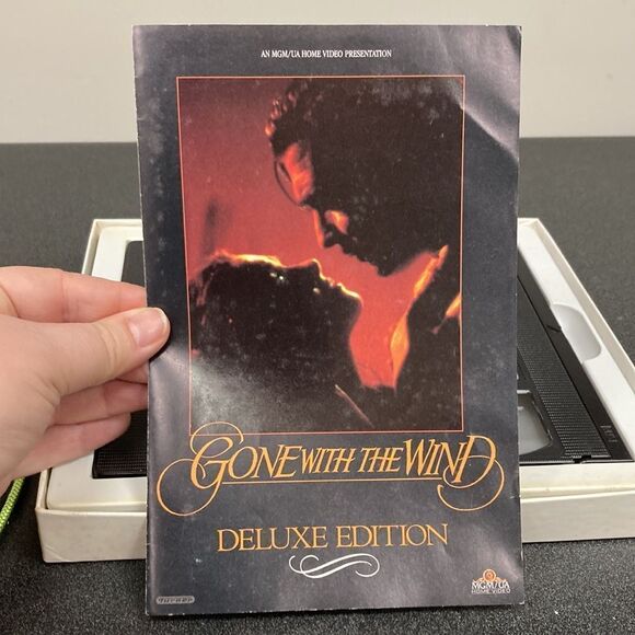 Gone with the Wind Deluxe Edition 2 VHS Cassette Tape in Slip Sleeve - Picture 5 of 10